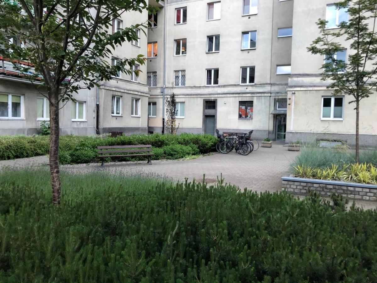 Апартаменты Art Modern Old City Варшава Экстерьер фото